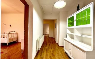 Casa la intrare în Ghiroda - Poză 35