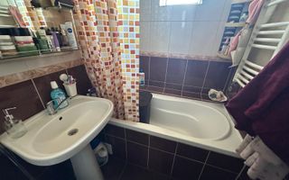 2 camere | centrala proprie | 2 balcoane | zona excelenta | - Poză 10