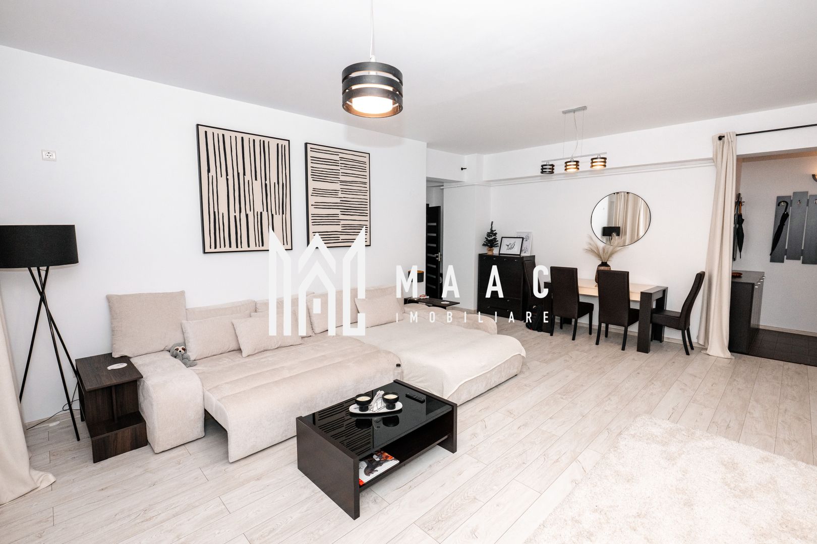 Apartament de vanzare 3 camere - Poză 2