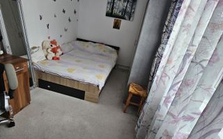 Vând apartament 2 camere decomandat - Poză 2