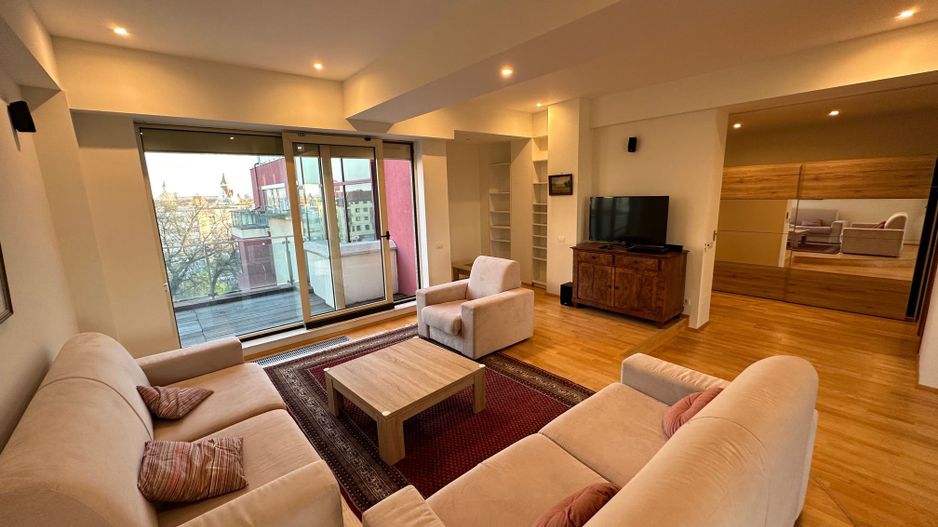 Penthouse de închiriat cu terase de 65 mp - Poză 16