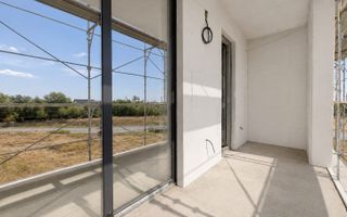 Apartament cu 2 camere și terasa de 9mp, in bloc cu lift | Giroc | COMISION 0 - Poză 5