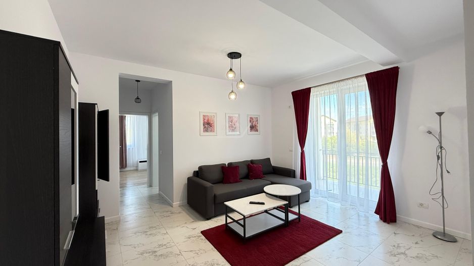 PRIMA INCHIRIERE.  Etaj 1. Bucatarie inchisa. Loc de parcare. - Poză 1