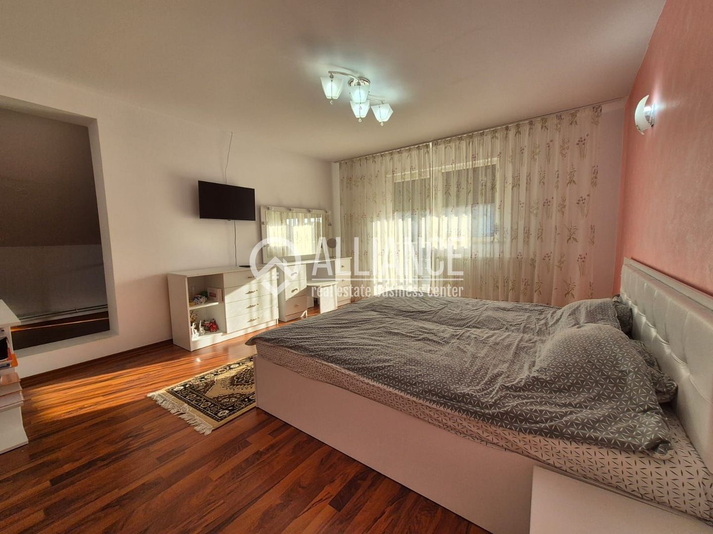 TECHIRGHIOL (COD 02) - Casa 5 camere teren 552 mp complet mobilata - Poză 24