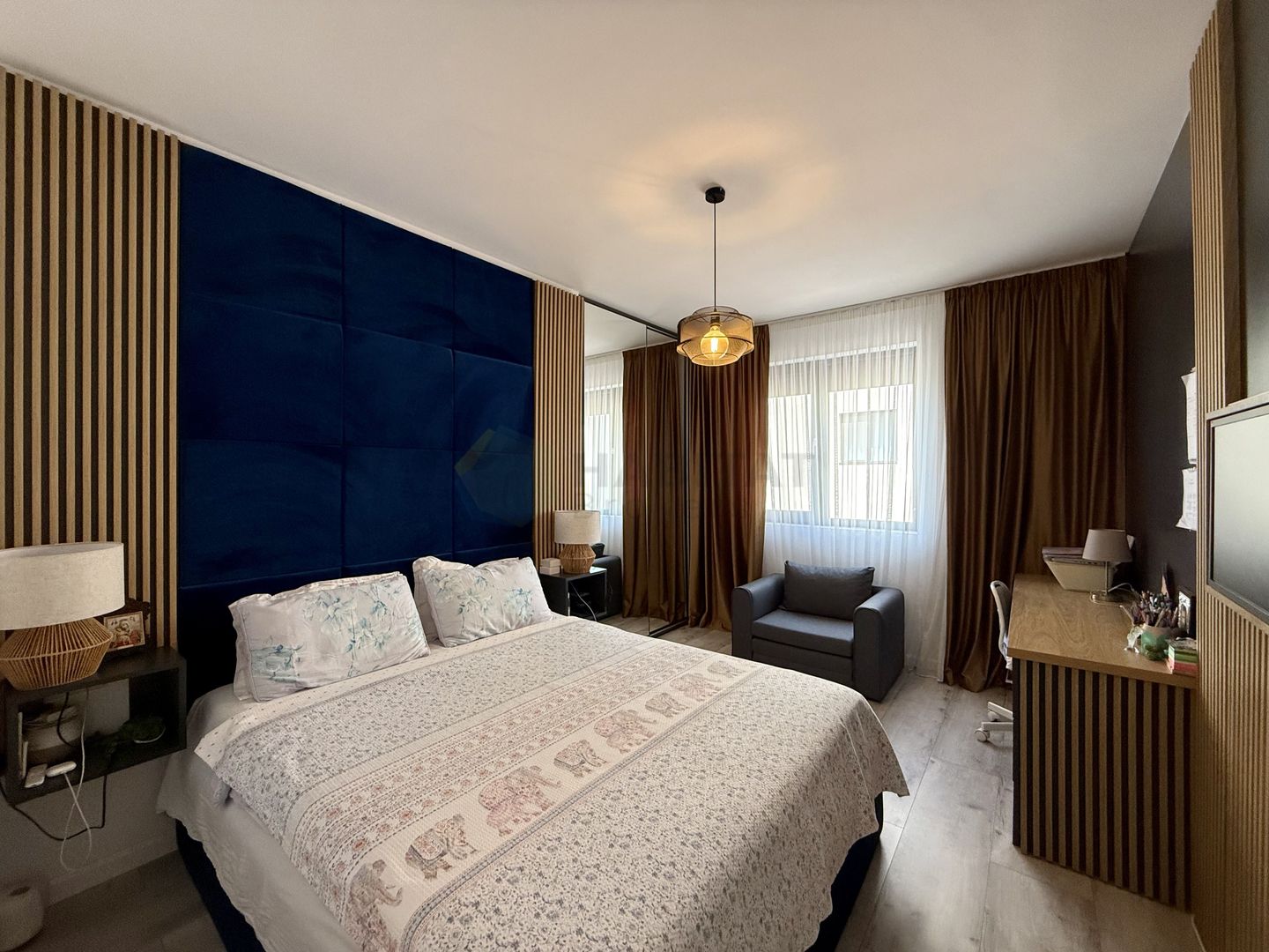 Apartament 2 camere mobilat | Totul nou | 23 August - Poză 2