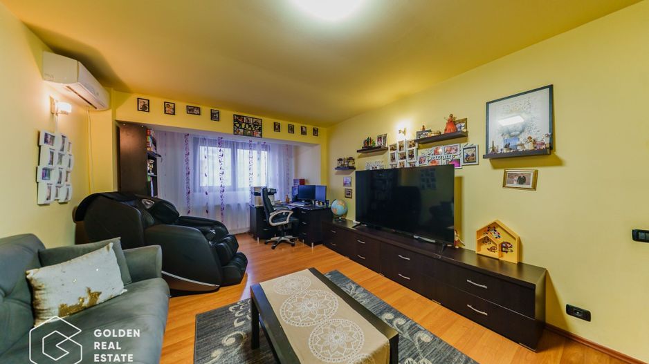 Apartament 4 camere, decomandat, etaj 2, Micalaca, str Fratiei - Poză 12