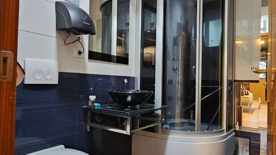 Închiriere Apartament cu 2 camere 66 mp utili - Mall Vitan - Poză 4