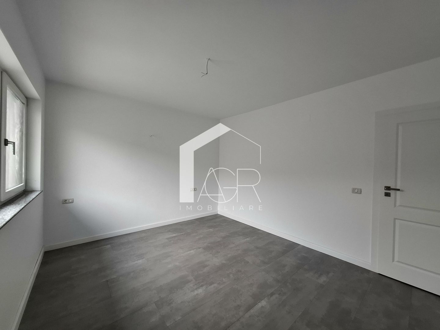 Casa tip duplex de vanzare, zona Buna Vestire - Poză 13