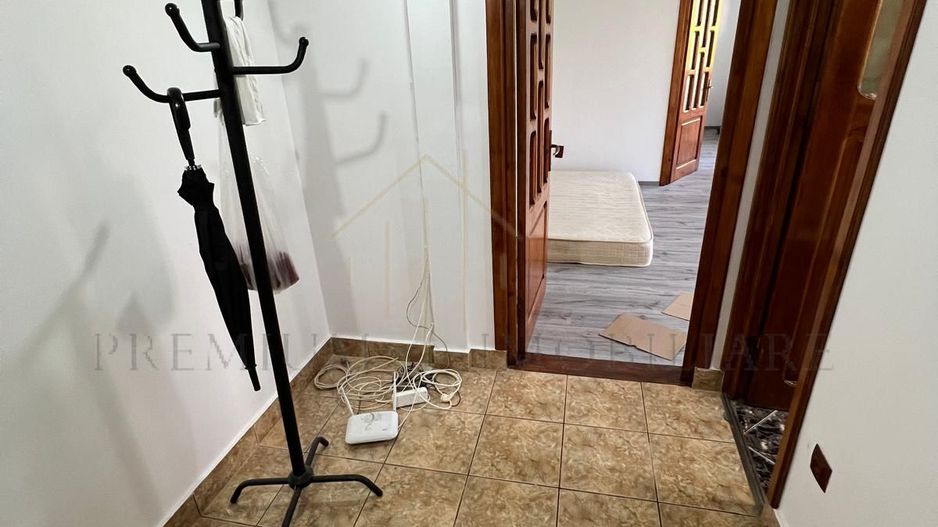 Apartament 2 Camere de vânzare în Onești – Zona centrală - Poză 3