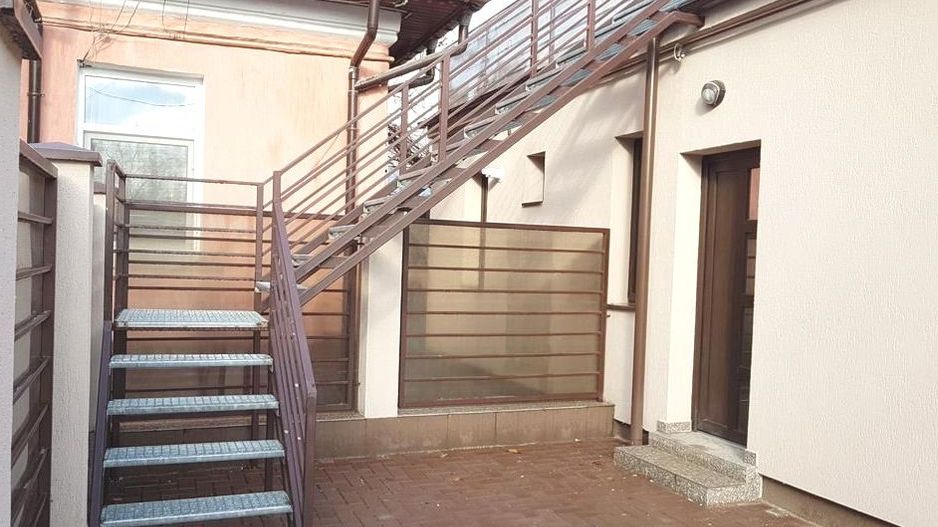 Inchiriem casa individuala 4 camere zona Lacul Tei - Poză 5