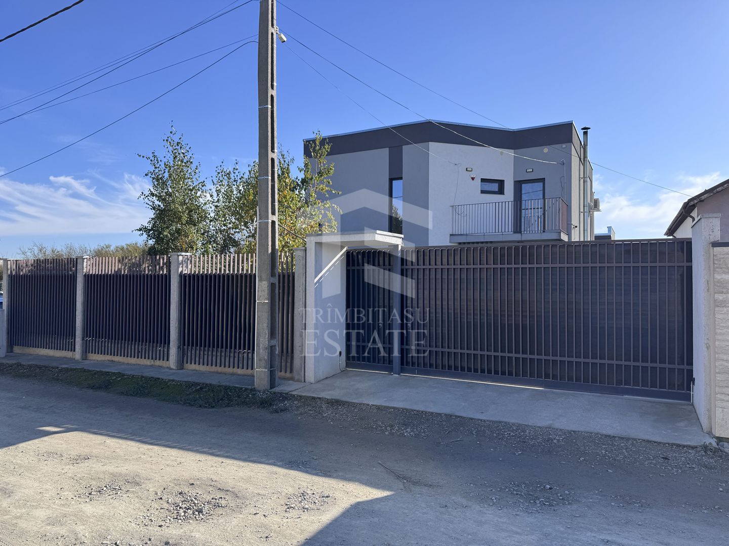 ȘTEFĂNEȘTI – Ștefăneștii de Sus | Vilă modernă 180 mp | Teren 500 mp - Poză 42