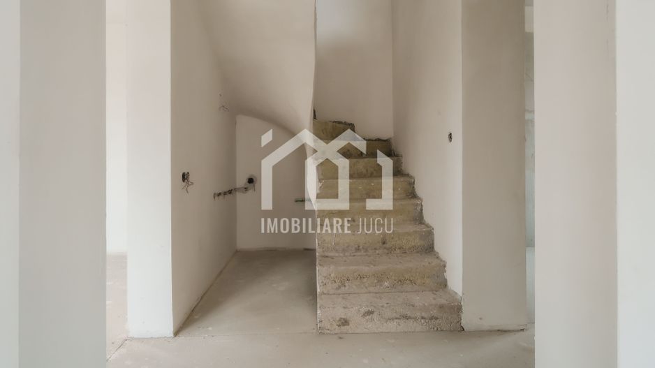 Casa individuala,4 camere,120mp,Teren 505mp, Garaj,Jucu - Poză 19