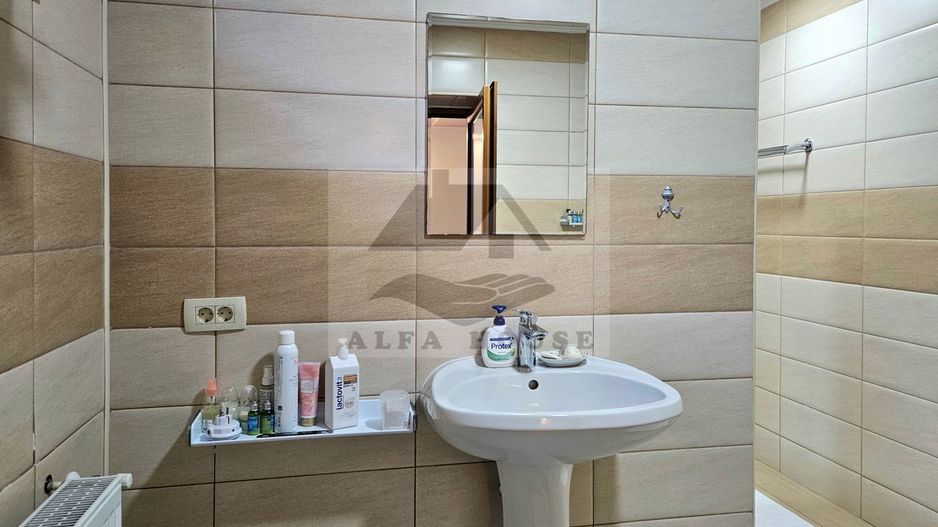 Casă plus Spațiu comercial 741 mp, Teren 906 mp Brasov - zona Blumana - Poză 24