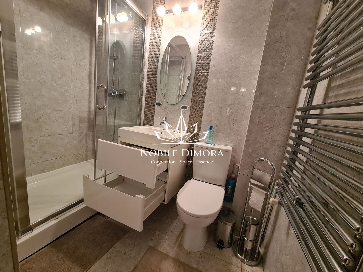 Apartament modern cu 2 camere - la 3 min. de facultatea de Medicina - Poză 8