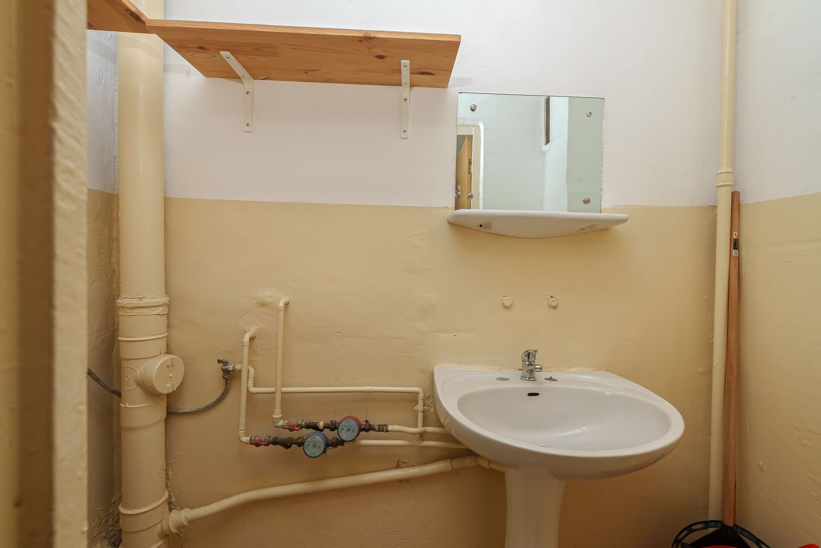 Apartament de vanzare 3 camere - Teiul Doamnei. - Poză 13