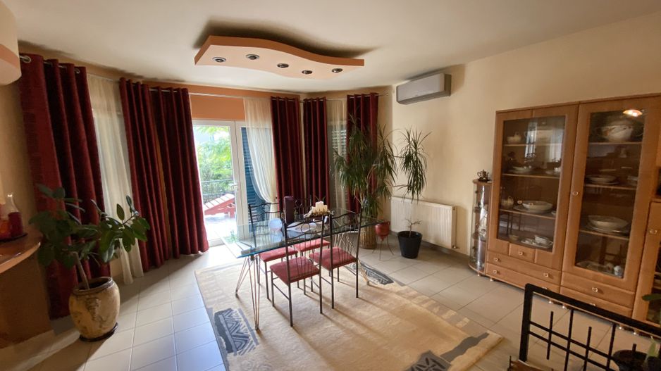 Vila in Braytim cu piscina - Poză 13