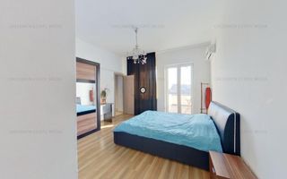 Blvd. Balcescu langa metrou Universitate, 4 camere, terasa de 50mp, 3 bai - Poză 22