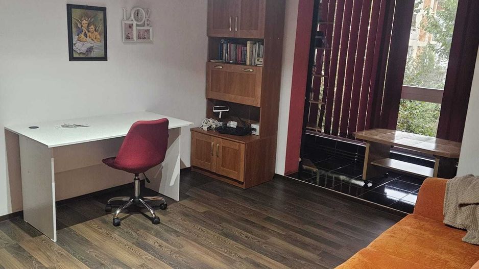 Aradului-BRD | 2 camere | Centrala proprie | Etaj 2 | Garaj - Poză 5