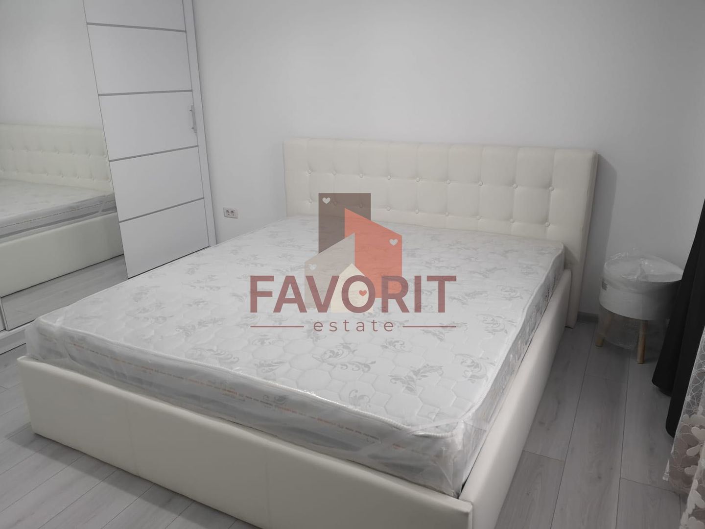 2 camere | parter | gradina proprie| mobilat | centrala proprie | zona excelenta - Poză 6