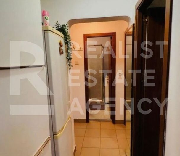 Vânzare, apartament, 2 camere, mobilat, parcare inclusă, Berceni - Poză 6
