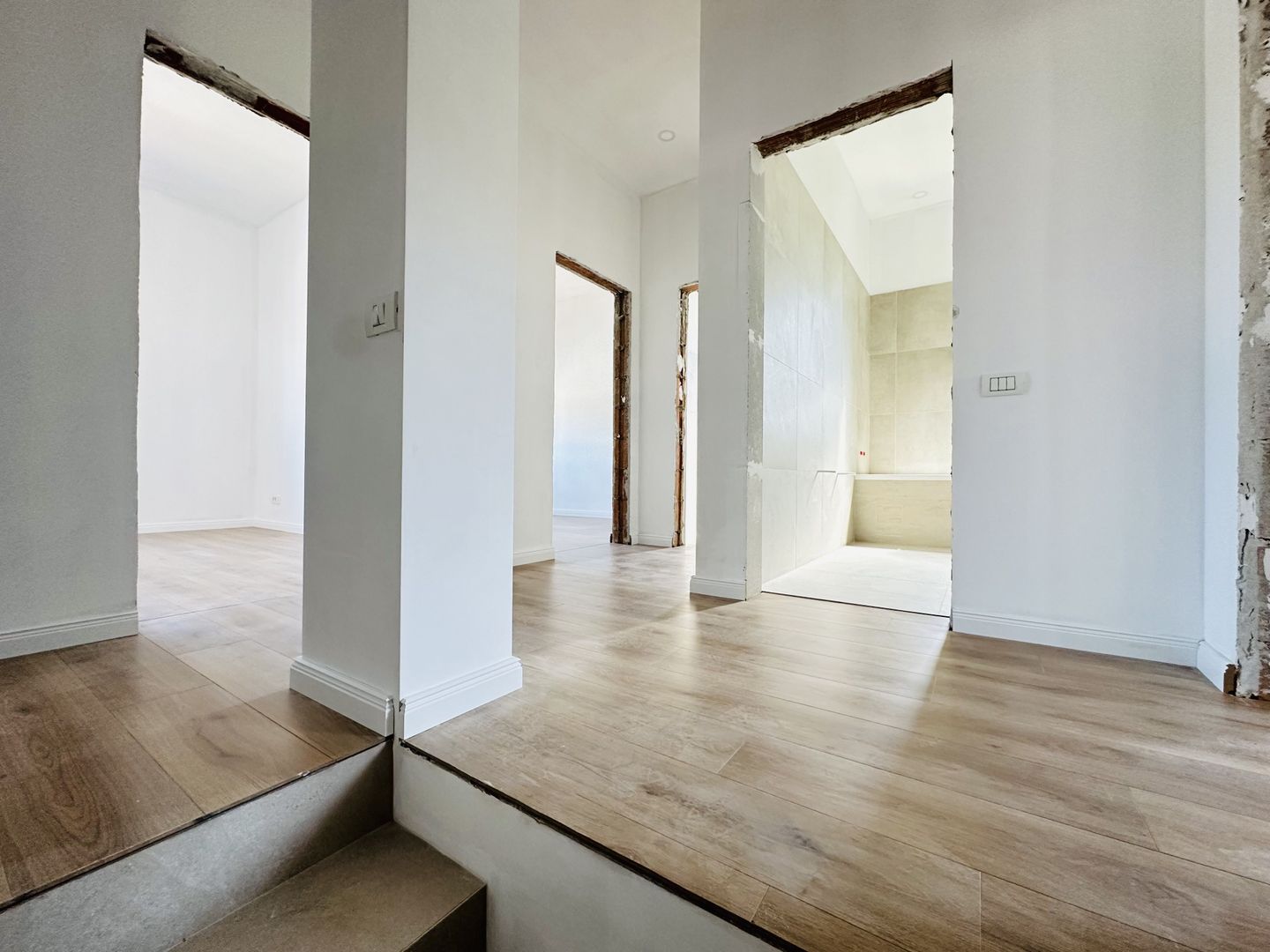 Design Ultramodern | Pompa de caldura | 131 mp, 4 bai | Langa Padure - Poză 24