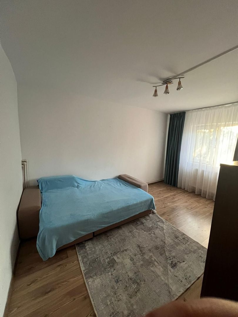 Garsoniera I Militari I Gorjului - Poză 3