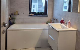 Casă tip duplex P+1+M, cu mansardă de 50 mp și curte generoasă - Poză 8