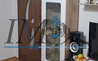 Apartament 2 camere zona Cetate etaj 2 - Poză 1