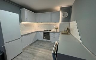 Apartament cu 2 camere in zona Clujana - Poză 7