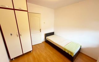 Casa, 4 camere, modern, parcare, curte, balcon, zona Semicentrala - Poză 8