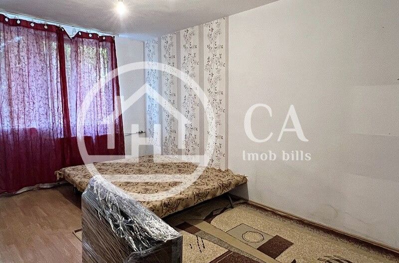 Apartament de vanzare cu 2 camere in zona Rogerius, Oradea - Poză 1