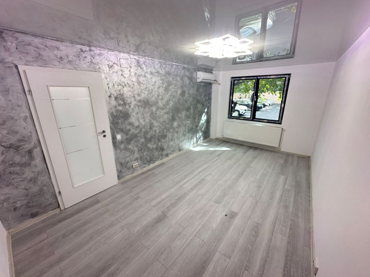 De vanzare Garsonieră LUX Gorjului/Păcii/Centrala Proprie A274 - Poză 2