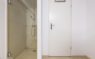 [De închiriat] Apartament 92 mp Bd. Eroilor, etaj 1 - Poză 13