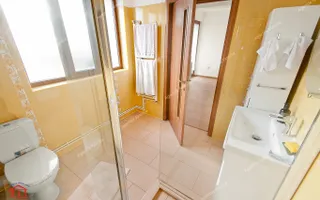 Vanzare vilă in Galati, renovată complet in 2025, 3 nivele, cu terasa - Poză 27