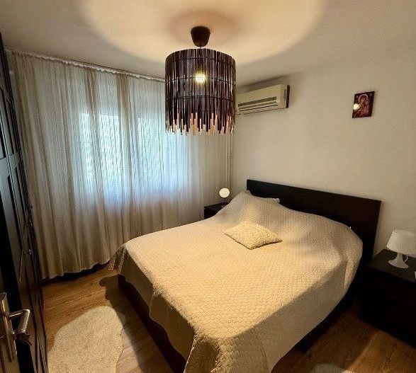Apartament decomandat 2 camere Victoriei - Poză 2