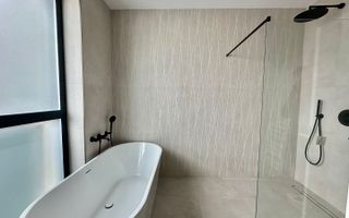 Vila 5 Camere | Rooftop Pool | Smart Home - Poză 12