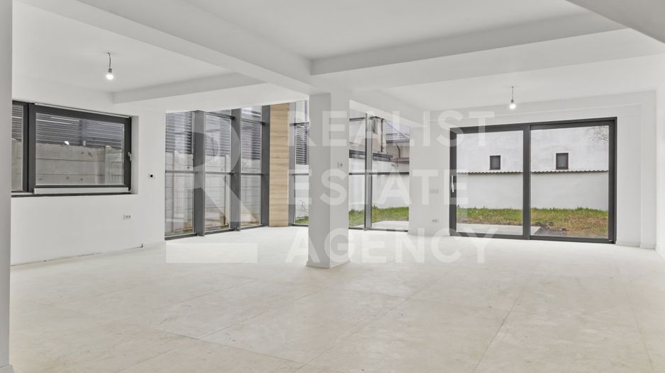 Casă nouă, spațioasă și elegantă, 7 camere, Lângă Pădurea Crețuleasca - Poză 13
