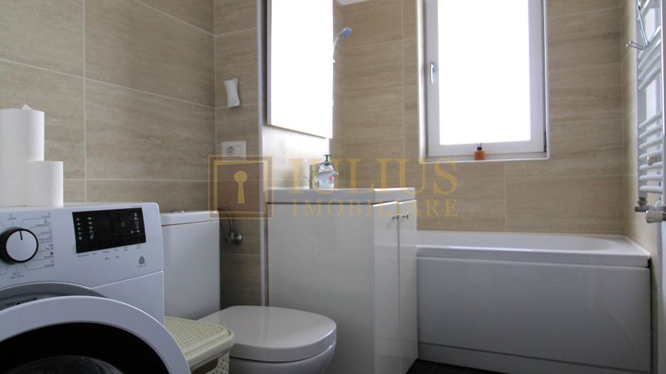 Vedere panoramica; loc parcare inclus; 2 bai/2dormitoare. - Poză 20