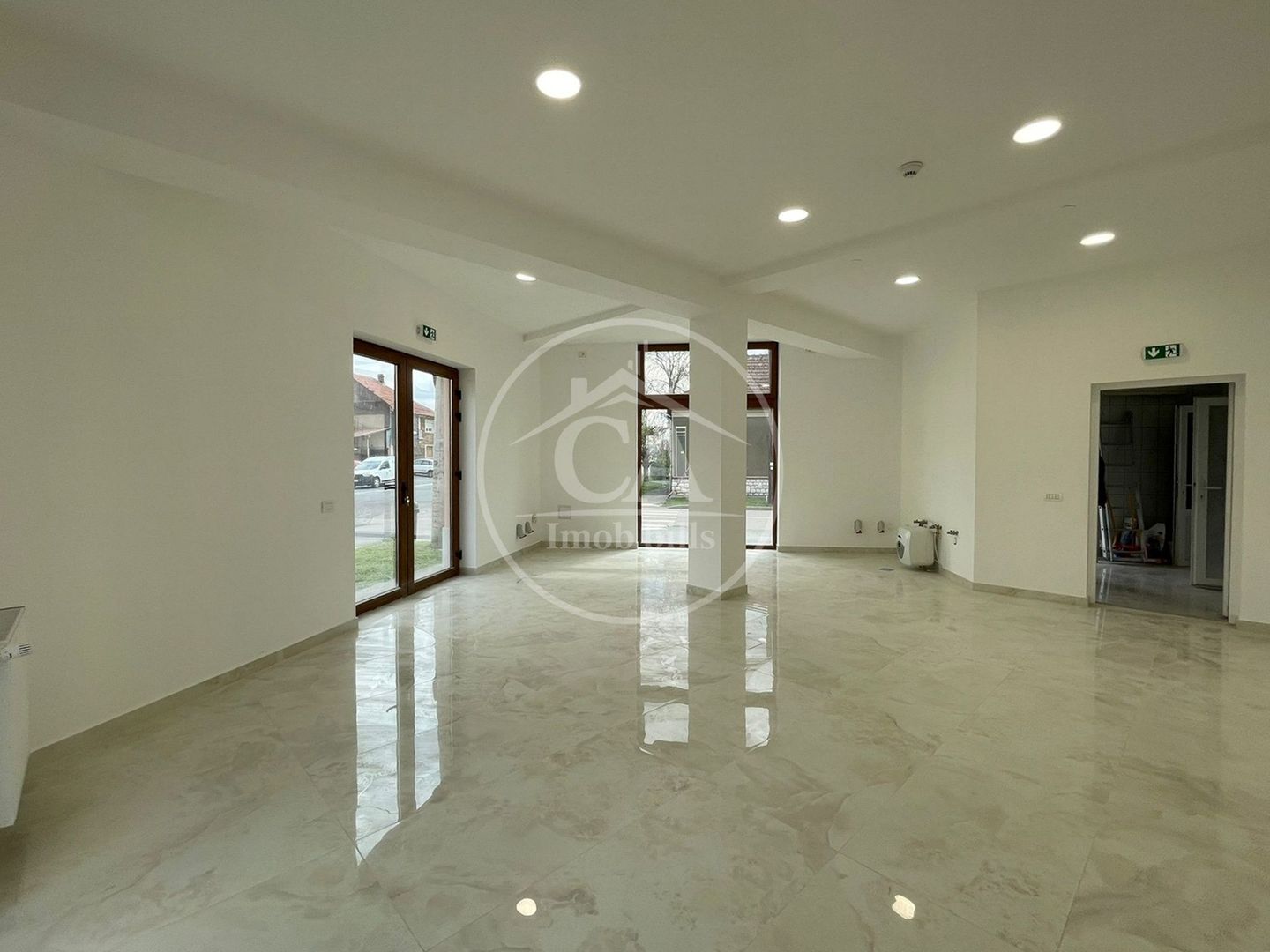 Spatiu comercial de inchiriat in zona Iosia, Oradea - Poză 4