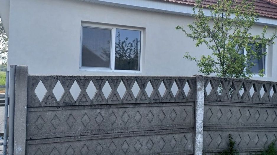 Casa renovata Complet - Poză 4