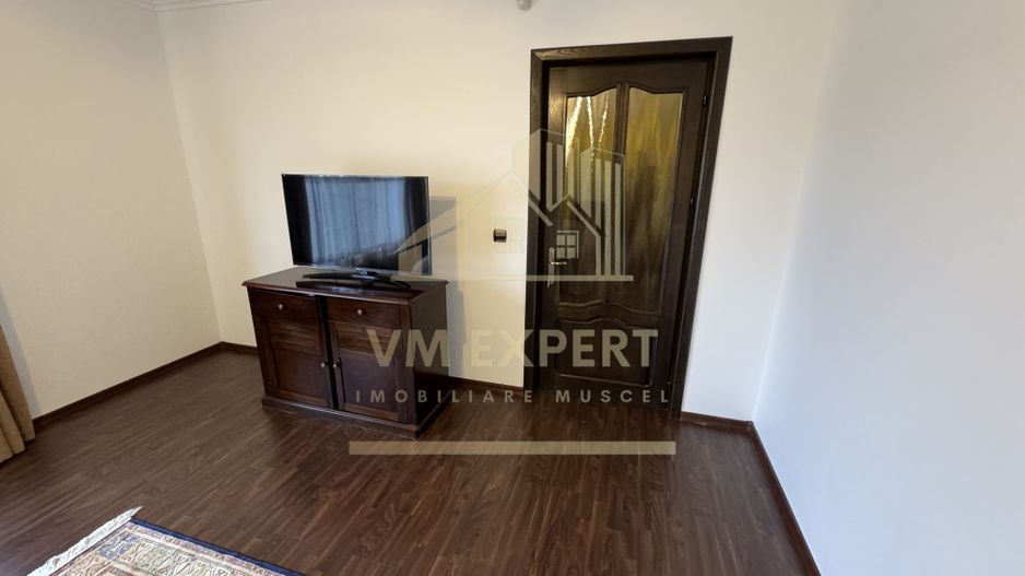 VILA 5 CAMERE 246 MP TEREN 817 MP CÂMPULUNG, 0 COMISION CUMPARATOR - Poză 33