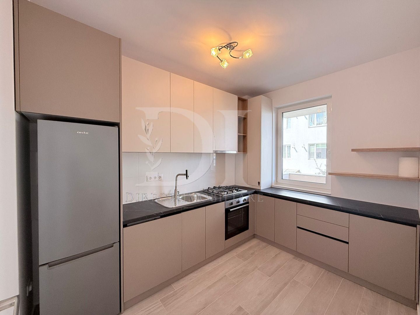 Apartament la cheie / etaj intermediar / Zona Cetatii - Poză 5