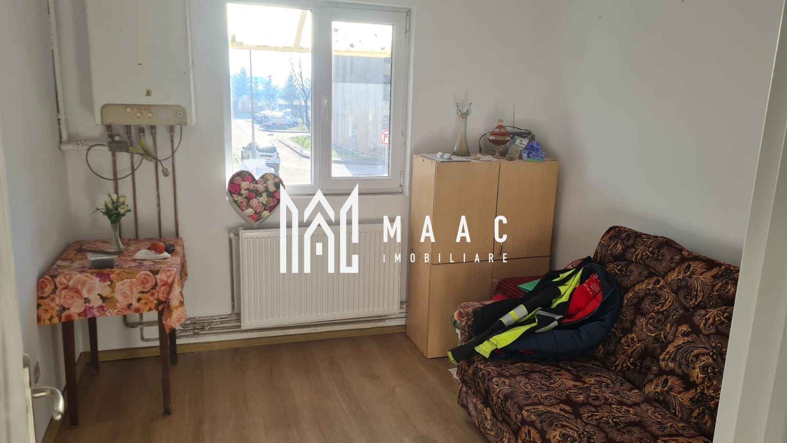 Garsoniera | Etaj 1 | Renovata | Mobilata | Lazaret - Poză 1