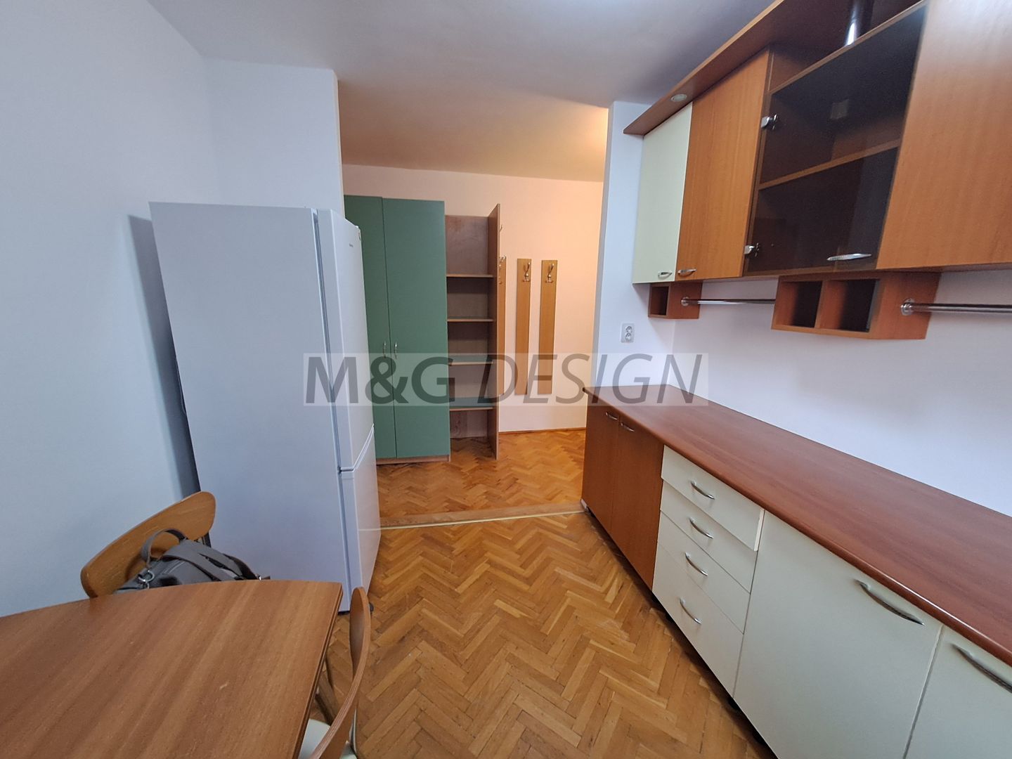 2 cam decomandat Odobescu , 56 mp, 2 balcoane - Poză 1