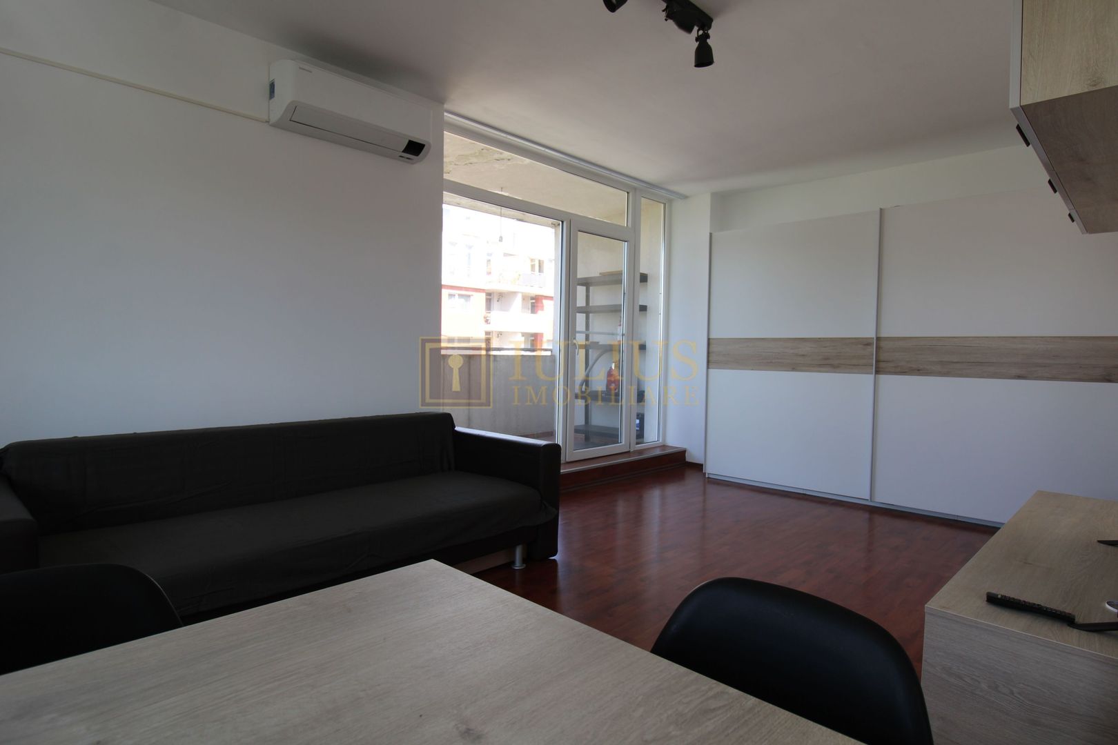 Banu Construct; Loc de PARCARE si Ctr. Inclus. - Poză 7