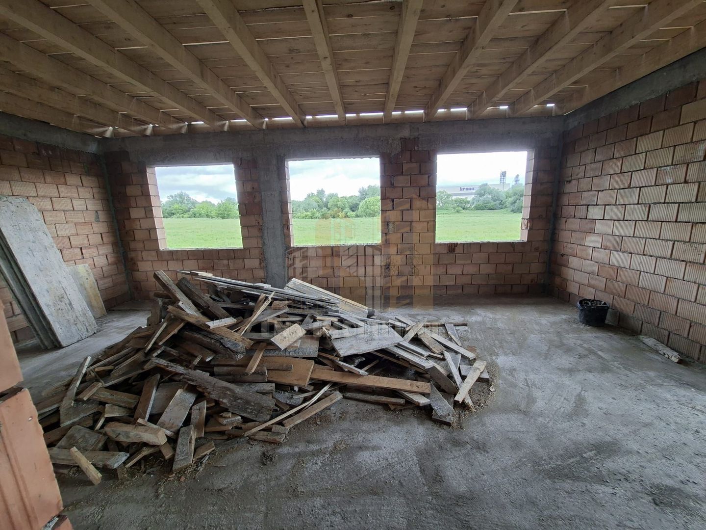 Casa individual Sanpetru Brasov Strada Drumul cu plopi - Poză 9
