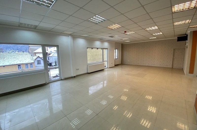Spatiu comercial de inchiriat in zona centrala a Brasovului. - Poză 10
