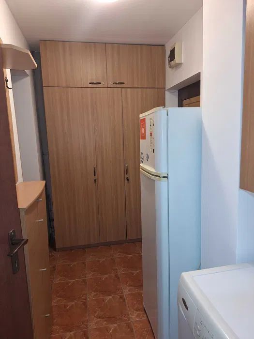 Garsoniera renovata 25 mp Gara 330 euro - Poză 5