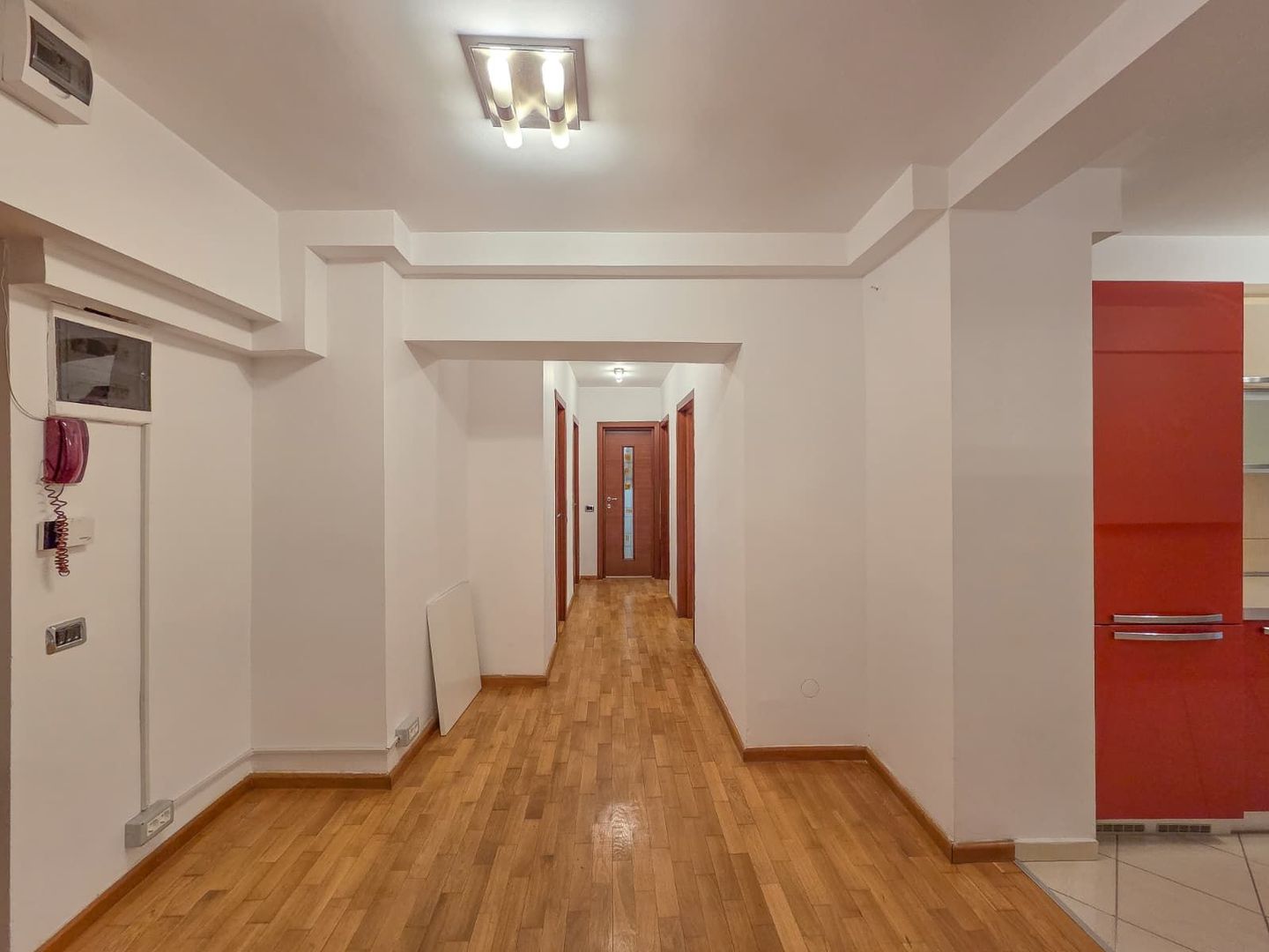 Apart 3 camere birouri stradal Bulevardul Unirii colt Nerva Traian - Poză 9