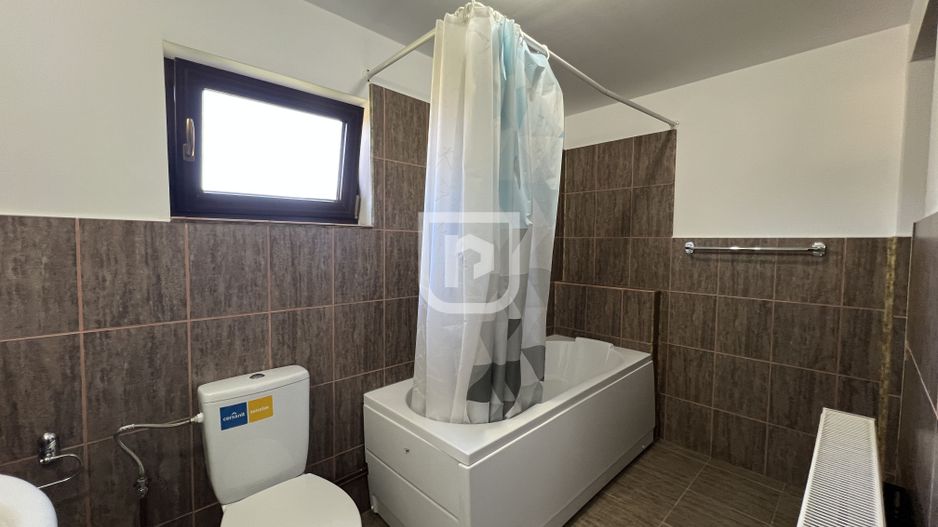 Casa cu 4 dormitoare | strada Manastirii | Gura Humorului - Poză 13